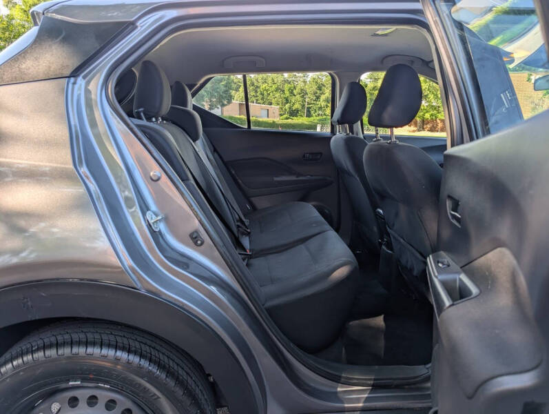 2023 Nissan Kicks S