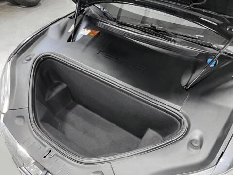 2016 Tesla Model S 75D