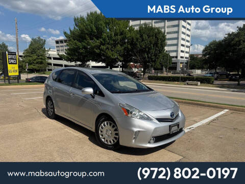2013 Toyota Prius v Three