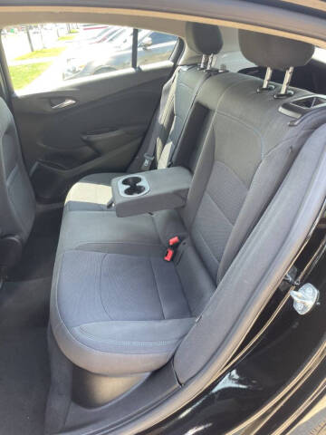 2017 Chevrolet Cruze LT Auto