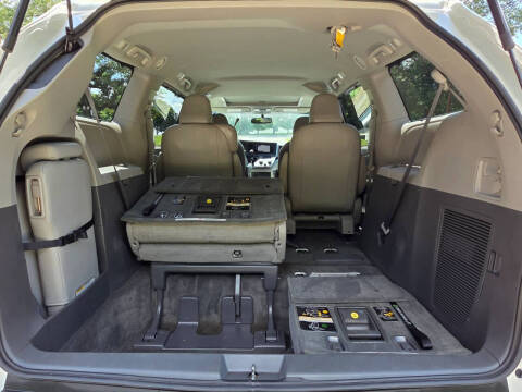 2017 Toyota Sienna