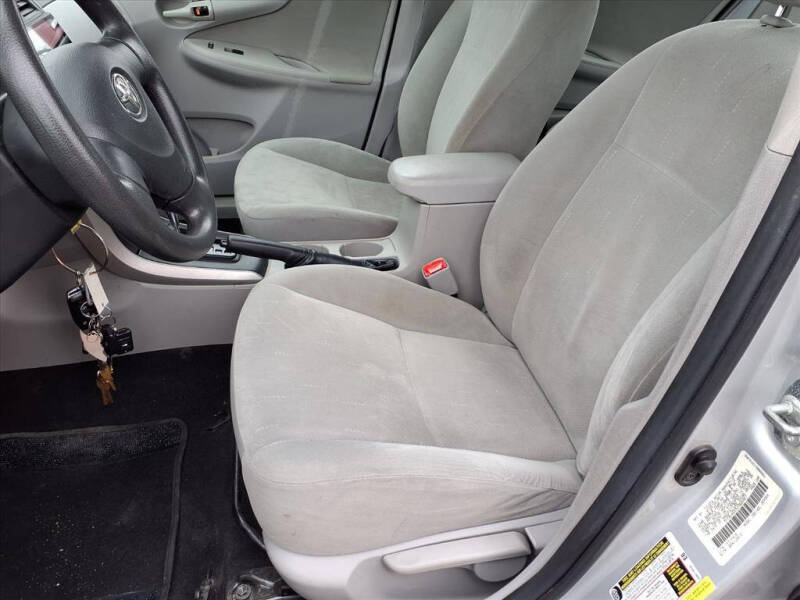 2012 Toyota Corolla LE