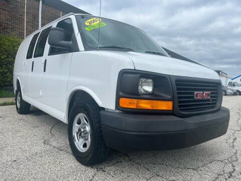 2003 GMC Savana for sale at Classic Motor Group in Cleveland OH