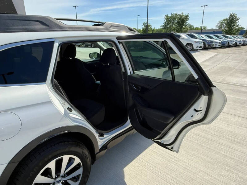 2020 Subaru Outback Premium