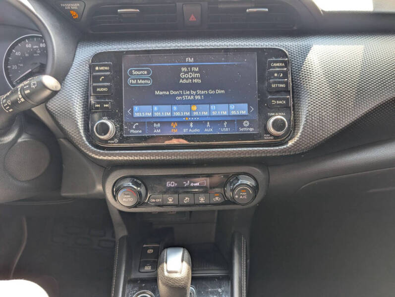 2021 Nissan Kicks SV