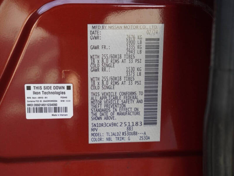 2024 Nissan Pathfinder SL