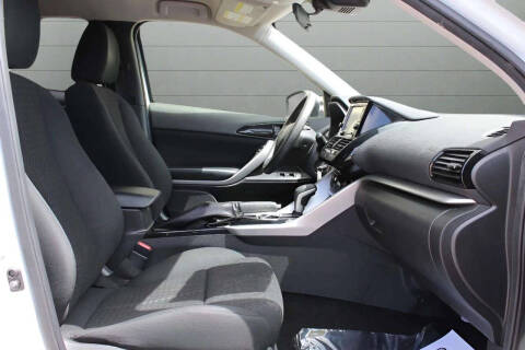 2022 Mitsubishi Eclipse Cross ES