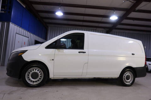 2019 Mercedes-Benz Metris for sale at SOUTHWEST AUTO CENTER INC in Houston TX