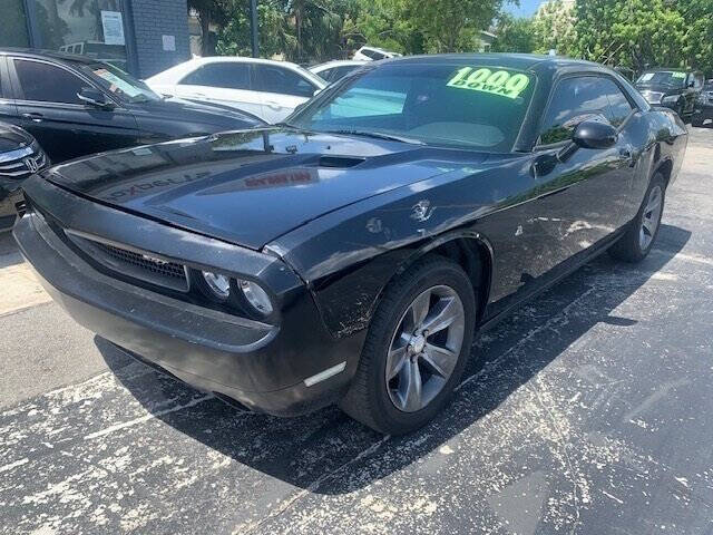 2013 Dodge Challenger SXT
