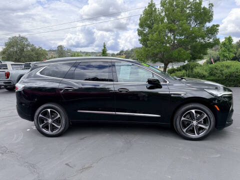 2022 Buick Enclave Essence