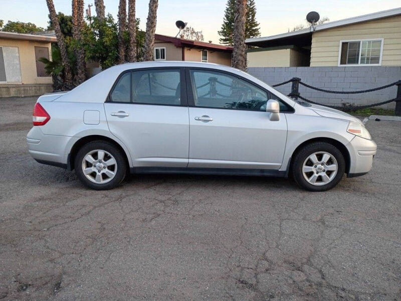 2009 Nissan Versa 1.8 SL