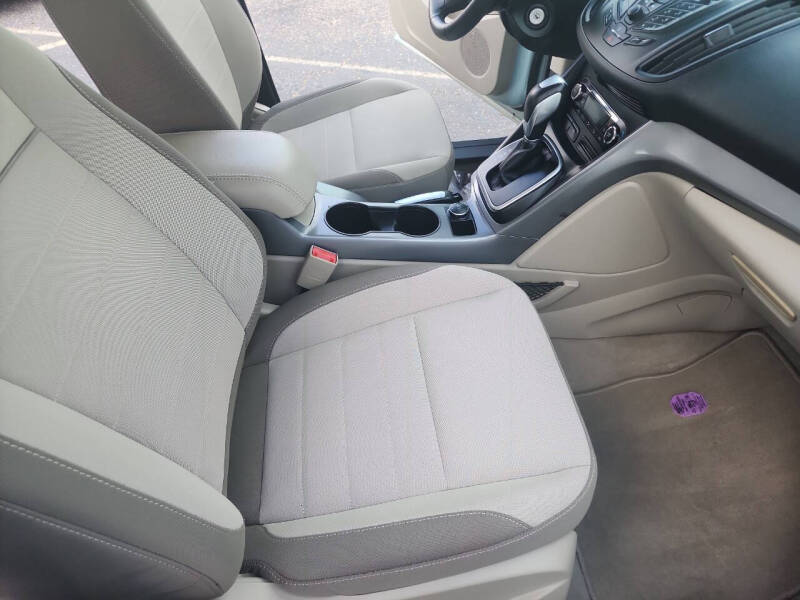 2014 Ford C-MAX Hybrid SE