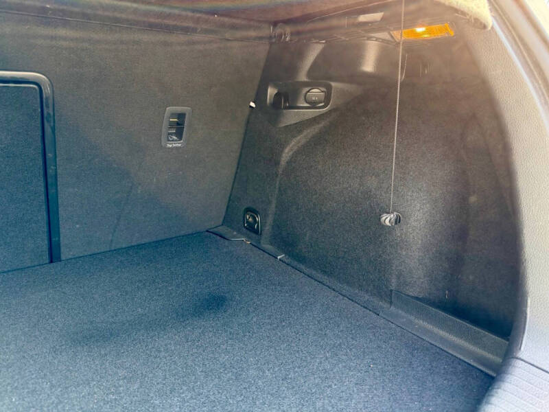 2015 Volkswagen Golf TDI S