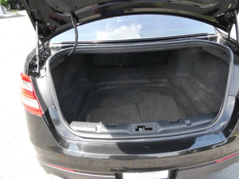 2019 Ford Taurus Limited