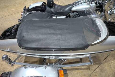 2003 Harley-Davidson FLH