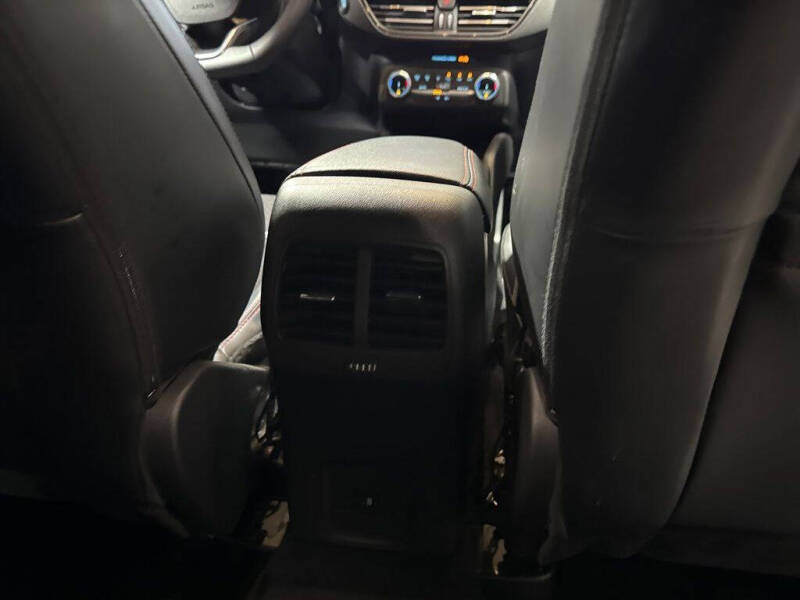 2025 Ford Escape ST-Line
