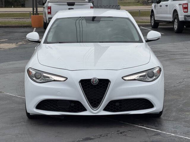 2017 Alfa Romeo Giulia Ti
