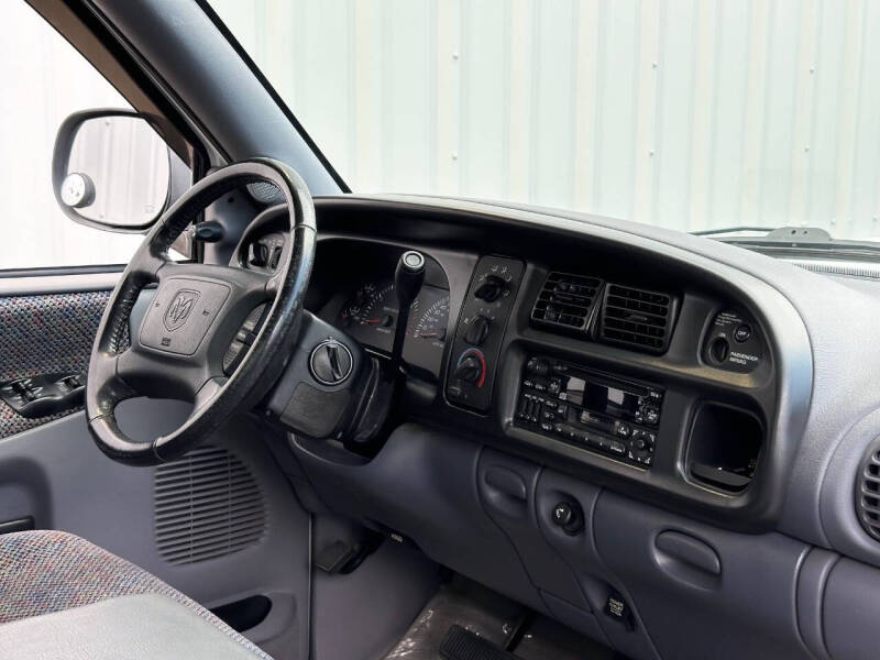 2002 Dodge Ram 2500 SLT