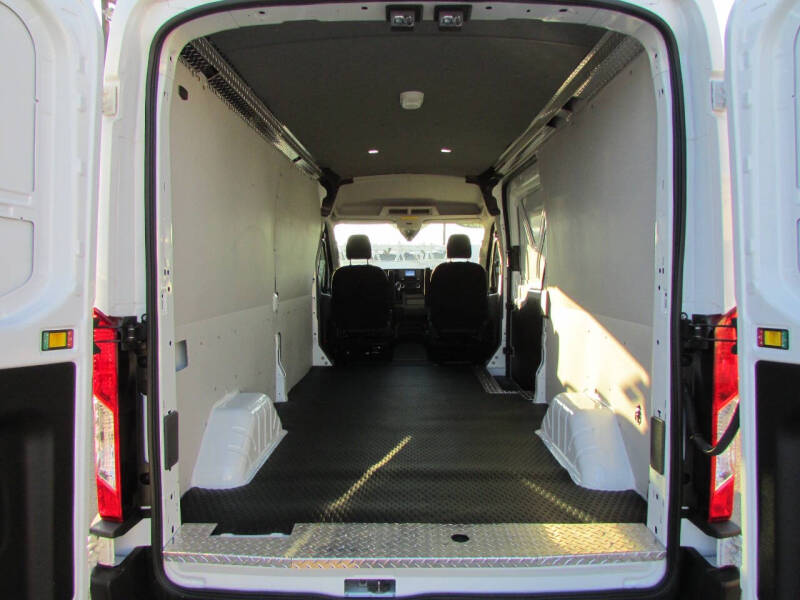 2024 Ford Transit 250