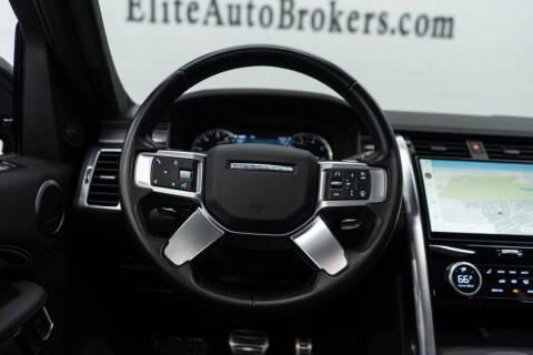 2023 Land Rover Discovery P300 S R-Dynamic