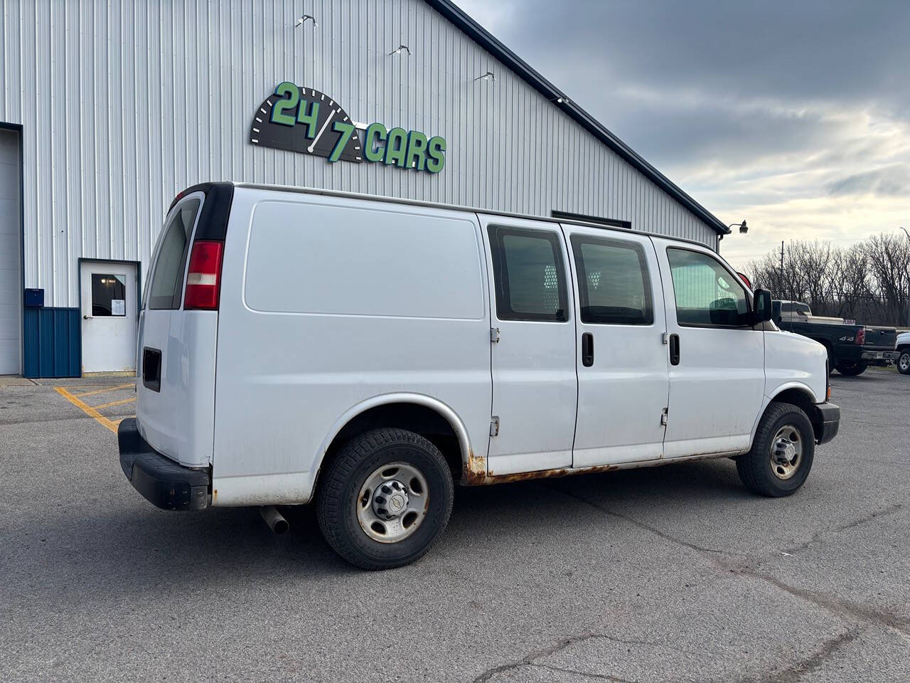 2007 Chevrolet Express for sale at 24/7 Cars Warsaw in Warsaw, IN