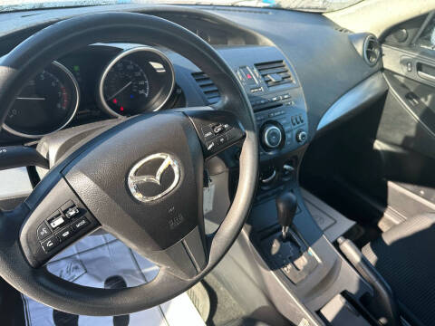 2012 Mazda MAZDA3 i Touring