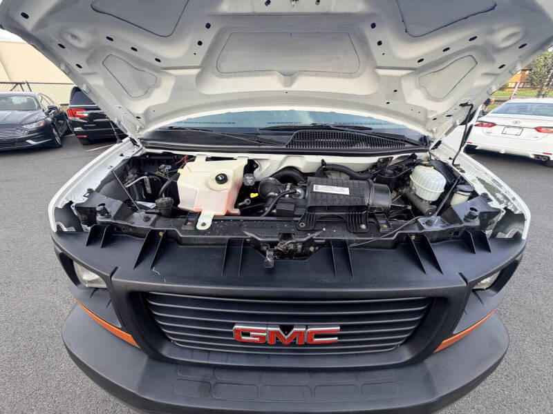 2007 GMC Savana 2500