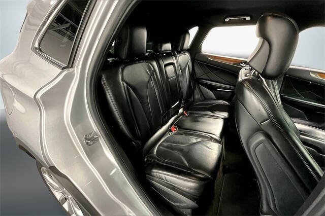 2019 Lincoln MKC Select