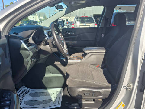 2019 GMC Acadia SLE-2