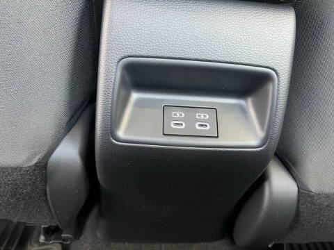 2025 Toyota Corolla Hybrid SE