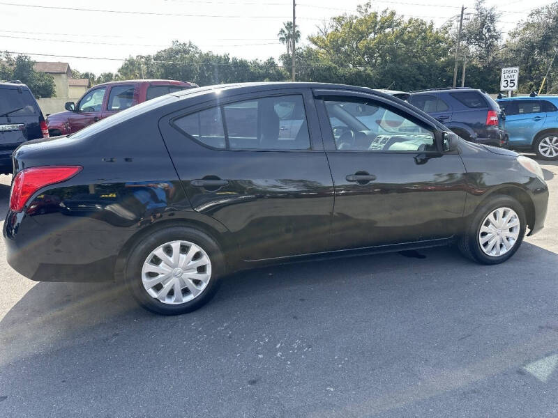 2014 Nissan Versa 1.6 S