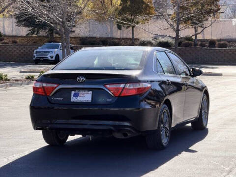 2015 Toyota Camry SE