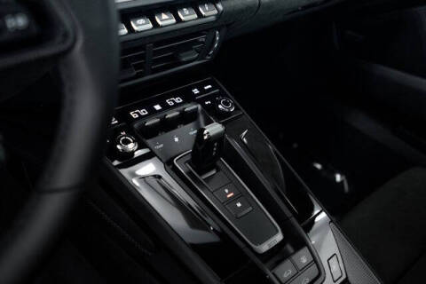 2025 Porsche 911 Carrera 4 GTS