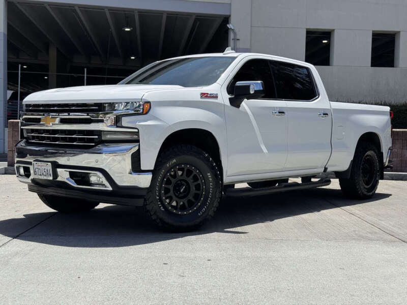Image 2 of 2020 Chevrolet Silverado 1500