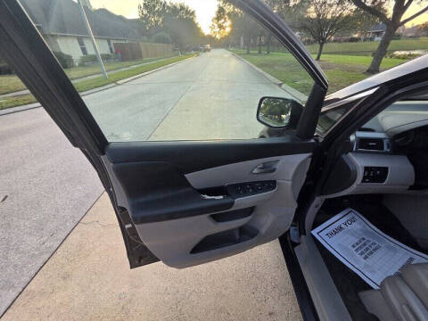 2011 Honda Odyssey EX-L w/DVD