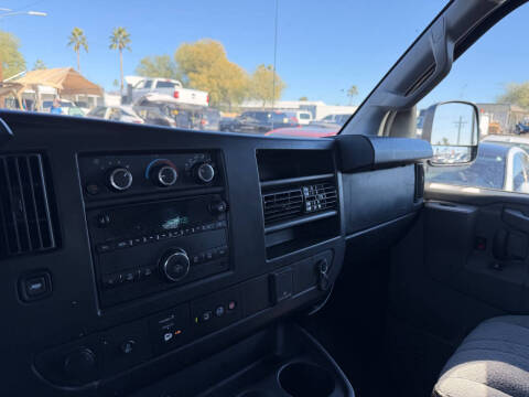 2017 Chevrolet Express 2500