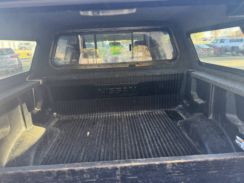 2012 Nissan Titan SV