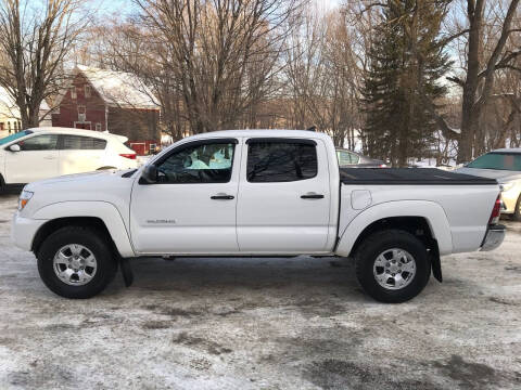 2015 Toyota Tacoma for sale at MICHAEL MOTORS in Farmington ME