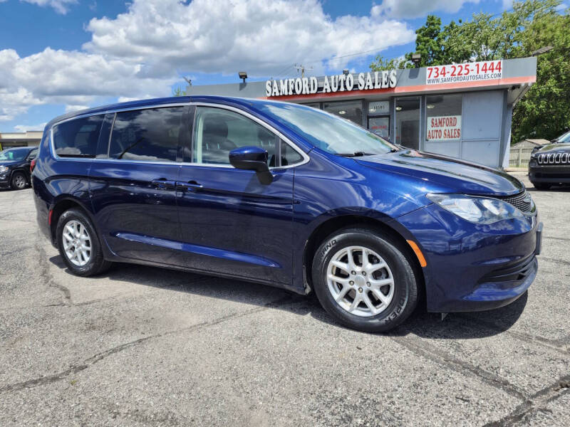 2017 Chrysler Pacifica Touring