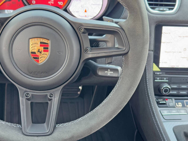 2024 Porsche 718 Cayman GT4 RS