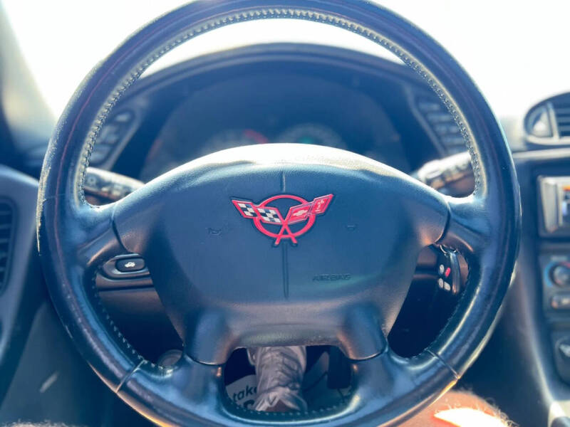 2004 Chevrolet Corvette