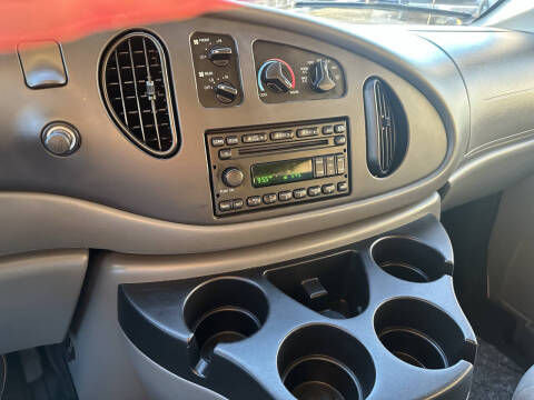 2006 Ford E-Series E-350 SD XL