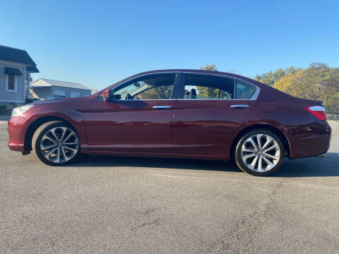 2015 Honda Accord for sale at Beckham's Used Cars in Milledgeville GA