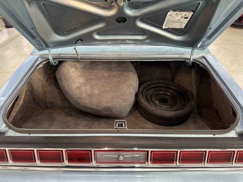 1975 Ford Thunderbird