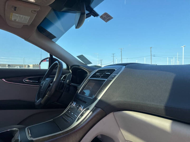 2020 Lincoln Nautilus Reserve