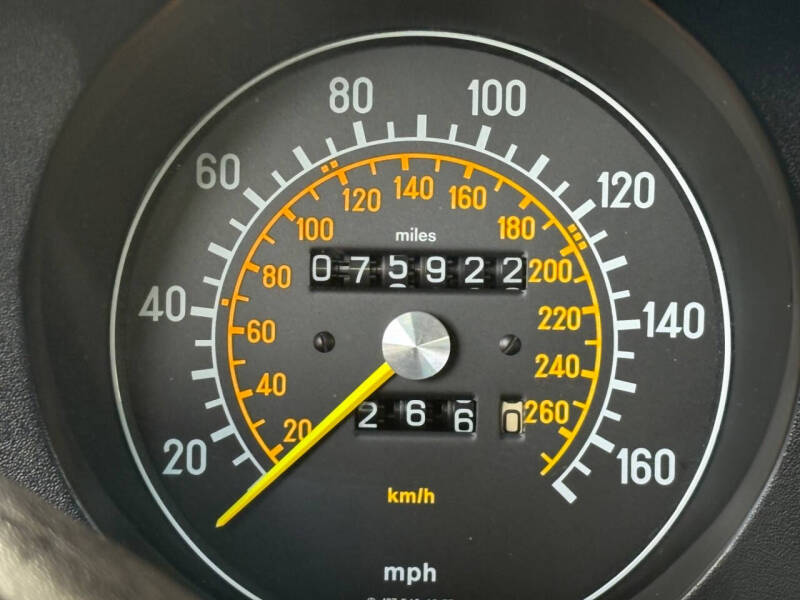 1989 Mercedes-Benz 560-Class 560 SL