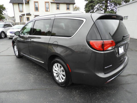 2019 Chrysler Pacifica Touring L