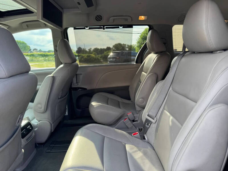 2017 Toyota Sienna