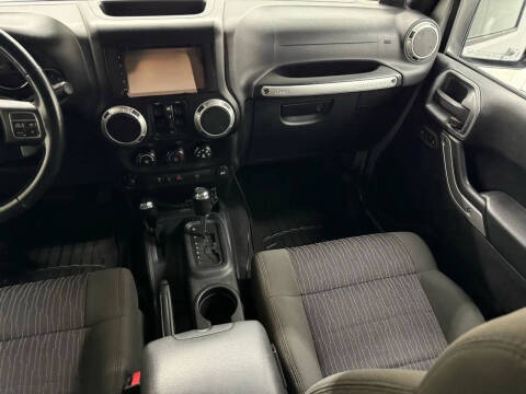 2011 Jeep Wrangler Unlimited Sahara