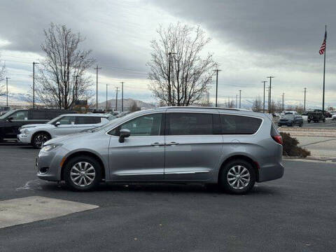 2019 Chrysler Pacifica Touring L